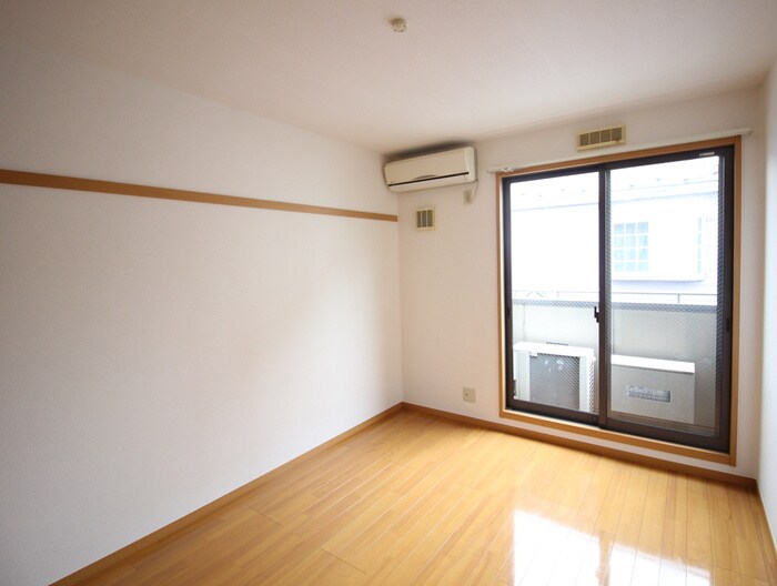 物件内観写真20　(居室)