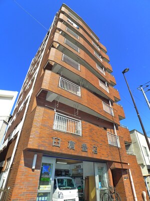 ア－バン臼倉ビル外観写真