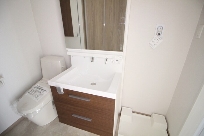 物件内観写真14　(洗面)