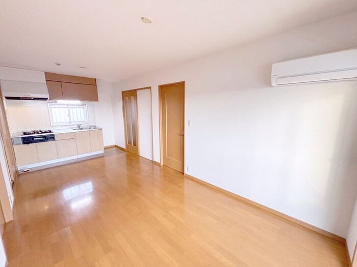 物件内観写真10　(居室)