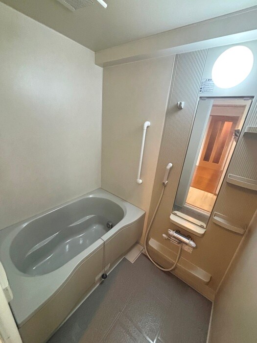 物件内観写真12　(バス／シャワールーム等)