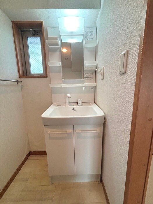 物件内観写真14　(洗面)