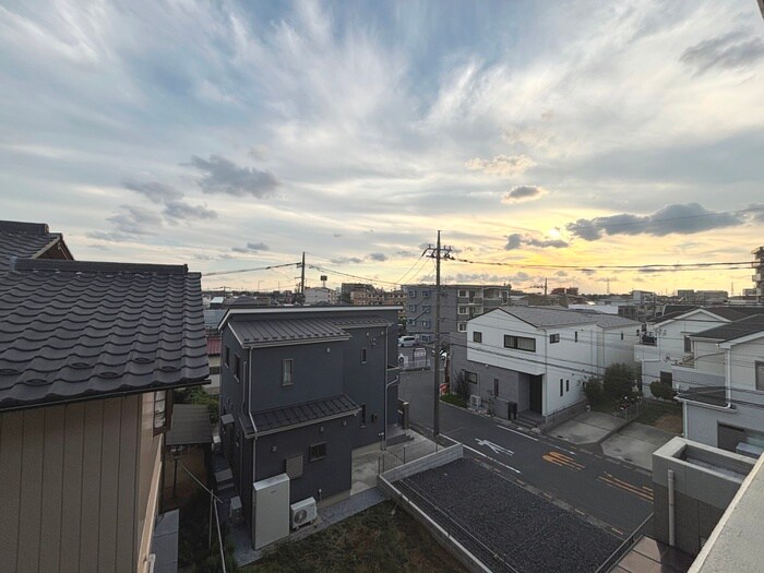 物件内観写真22　(室内からの展望)