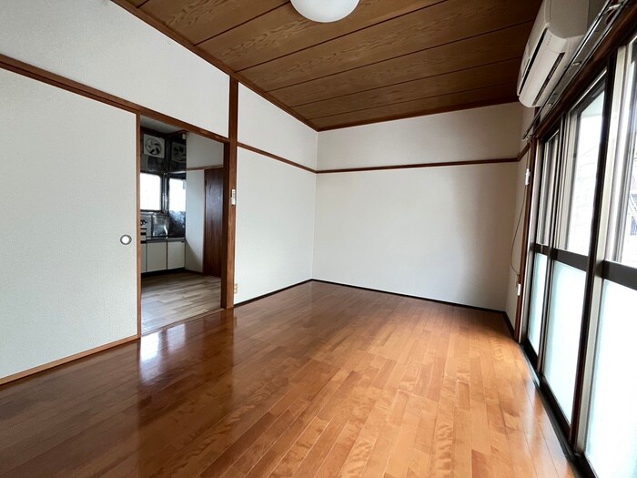 物件内観写真9　(居室)