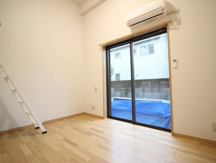 物件内観写真14　(居室)