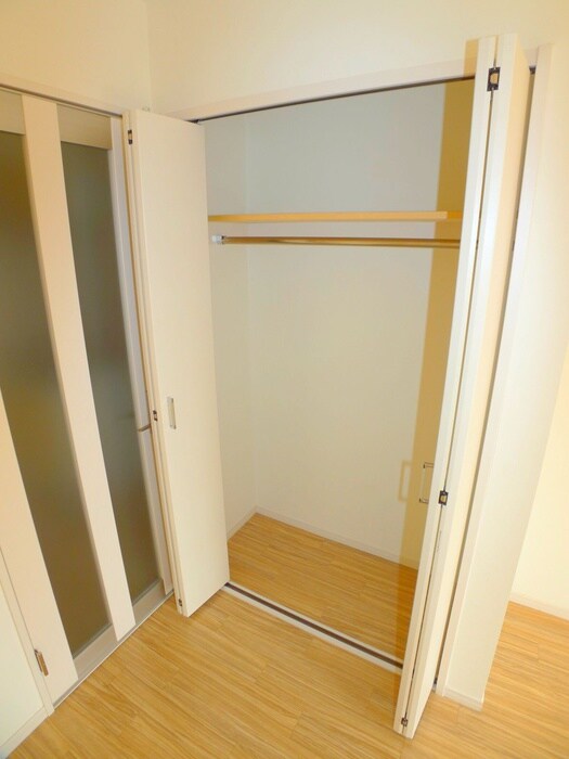 物件内観写真11　(収納)