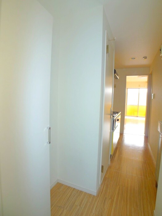 物件内観写真18　(靴箱)