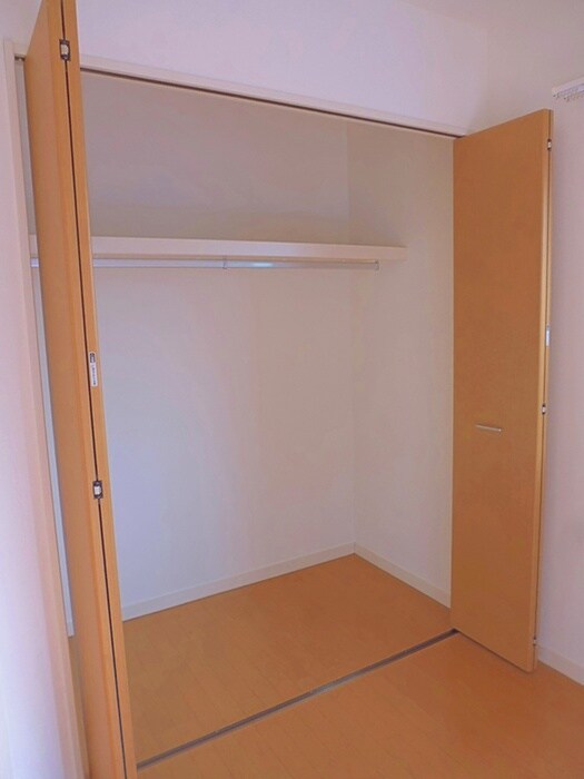 物件内観写真14　(収納)