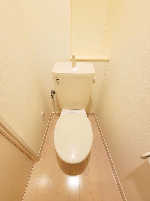 物件内観写真15　(トイレ)