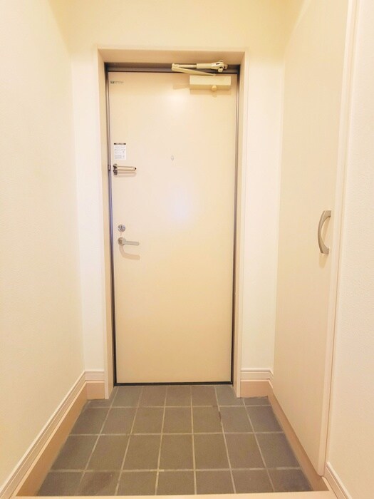 物件内観写真20　(玄関)