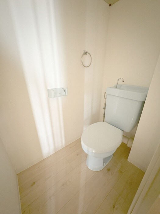 物件内観写真12　(トイレ)