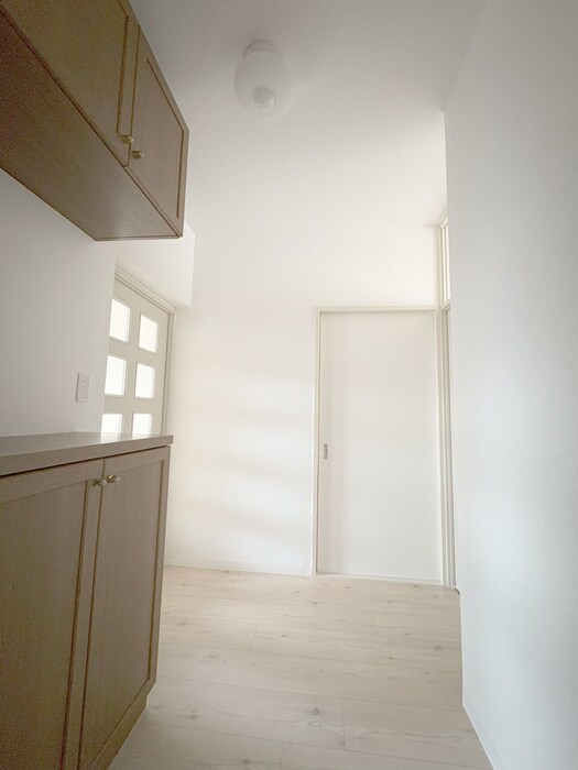 物件内観写真19　(廊下)