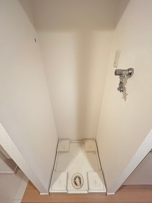 物件内観写真12　(室内からの展望)