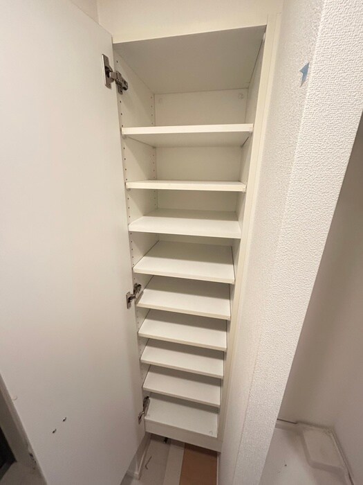 物件内観写真18　(靴箱)