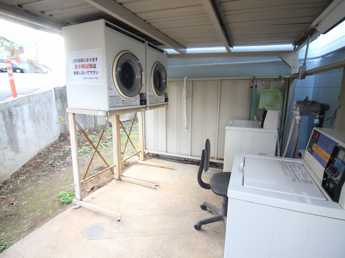 物件外観写真4　(建物設備)