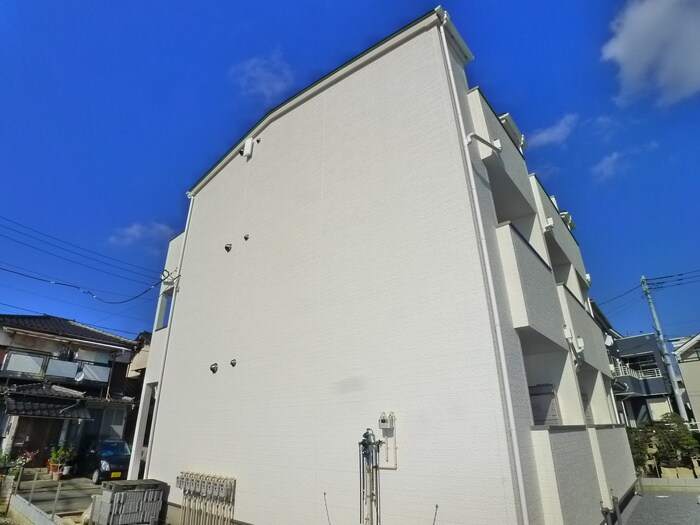 物件外観写真3　(外観写真)