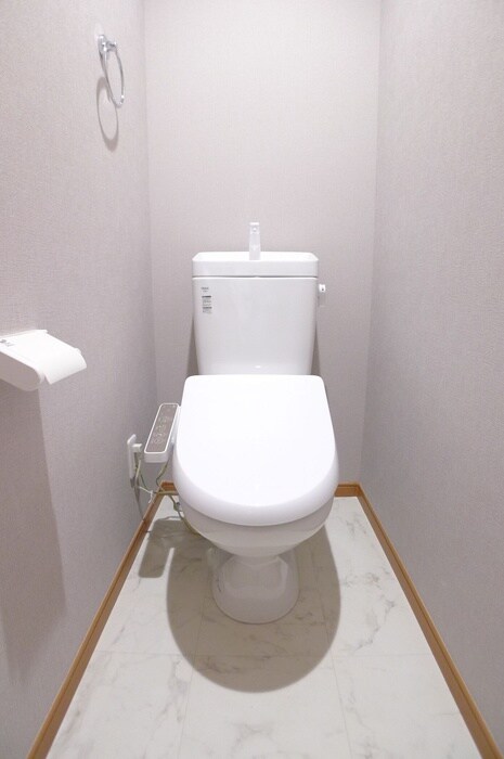 物件内観写真18　(トイレ)