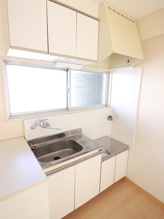 コ－ポ御殿山のキッチン