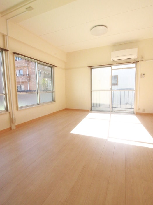 コ－ポ御殿山の居室