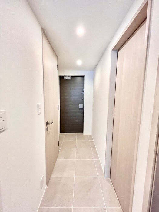 物件内観写真16　(廊下)