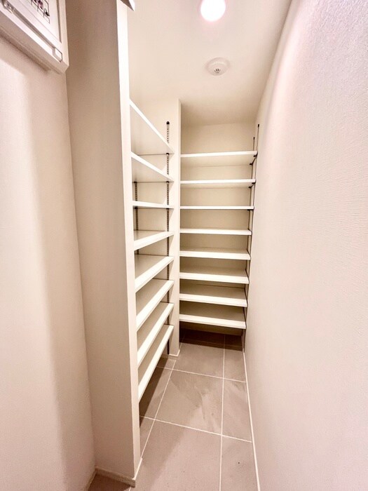 物件内観写真17　(靴箱)