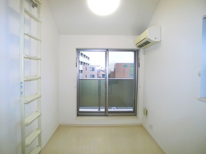 物件内観写真7　(居室)