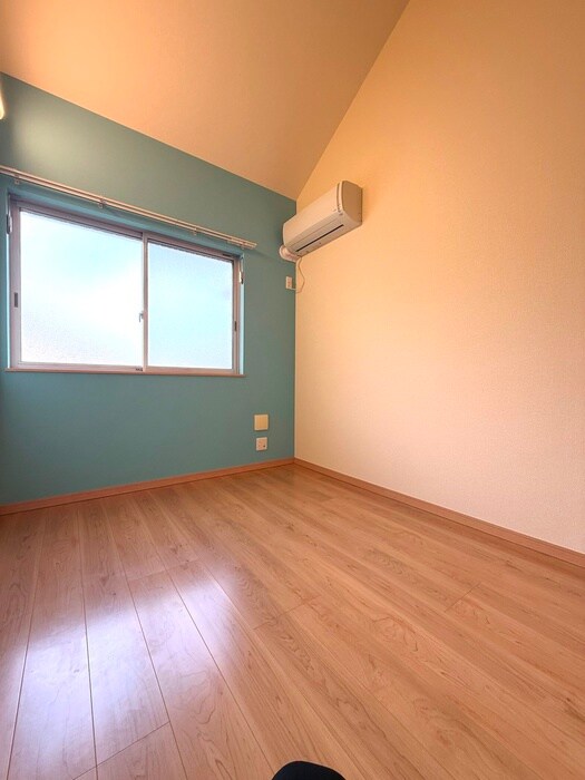 物件内観写真10　(居室)