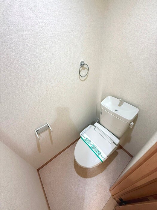 物件内観写真16　(トイレ)