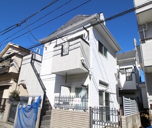 レオハイム外観写真