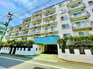 秀和東四ツ木レジデンス(406)外観写真