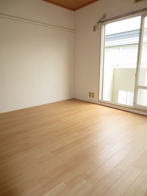 物件内観写真10　(居室)