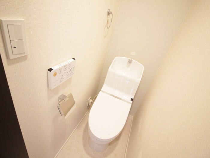 物件内観写真10　(トイレ)