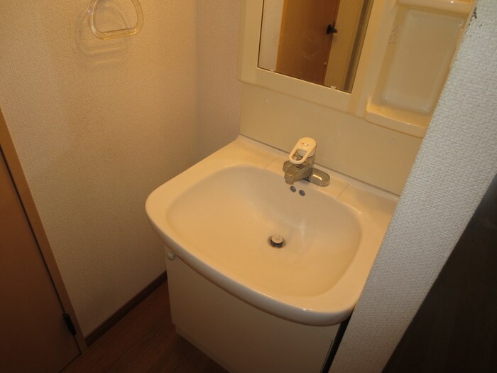 物件内観写真8　(洗面)