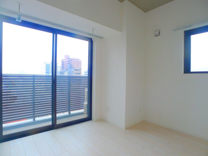 物件内観写真11　(居室)