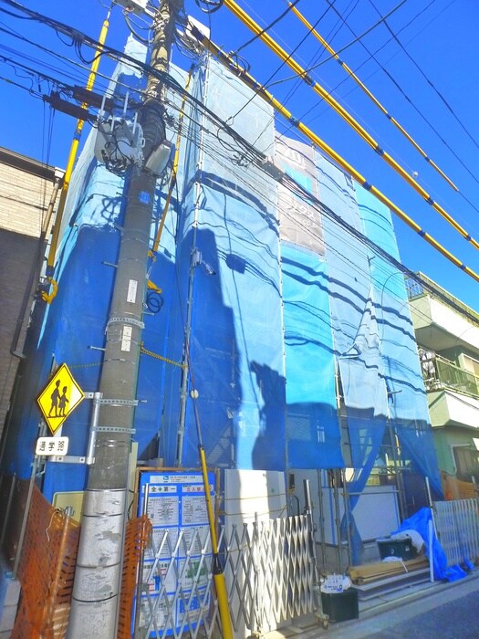 物件外観写真1　(建築中)