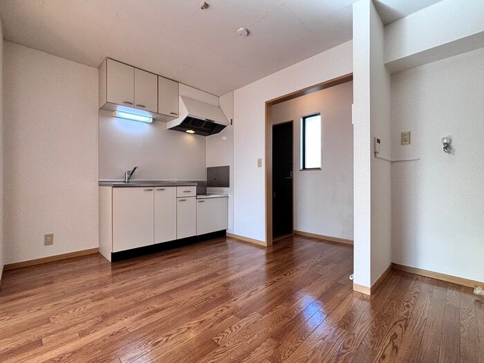 物件内観写真13　(居室)