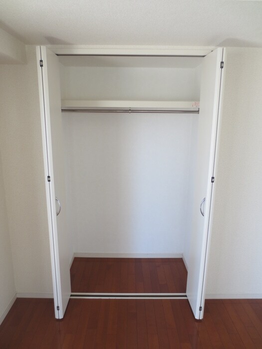 物件内観写真11　(収納)