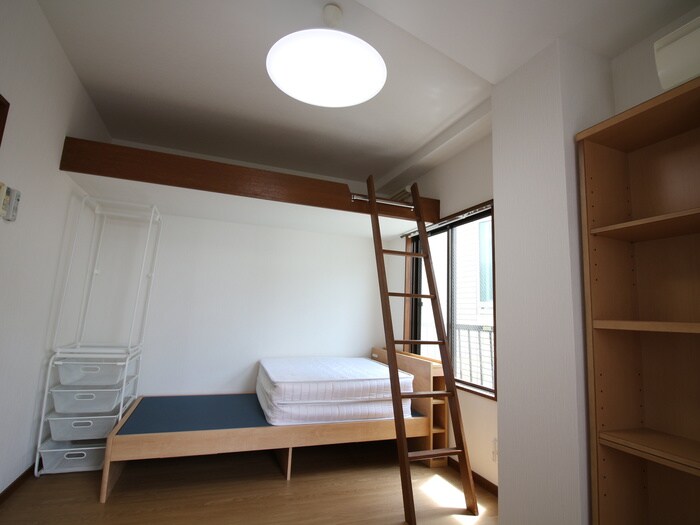 物件内観写真7　(居室)