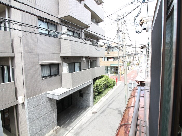 物件内観写真20　(室内からの展望)