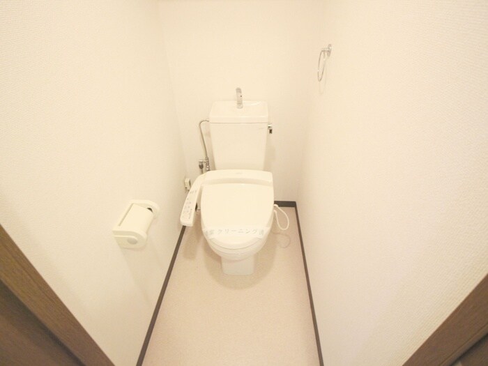 物件内観写真12　(トイレ)