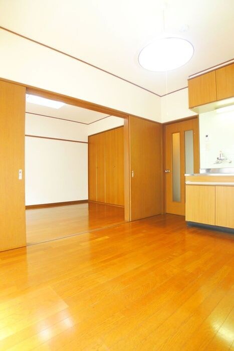 物件内観写真7　(居室)