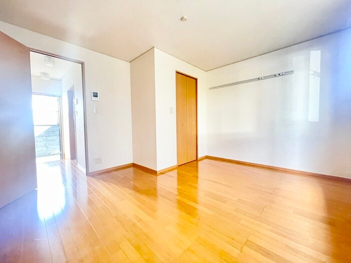 物件内観写真9　(居室)