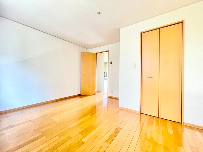 物件内観写真10　(居室)