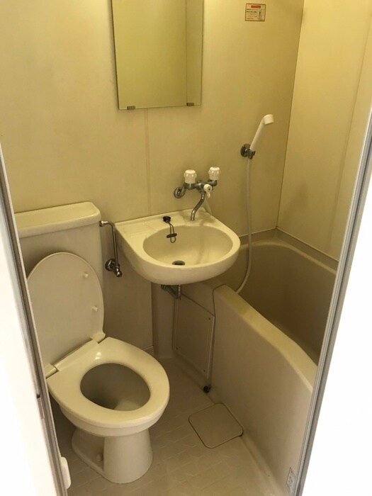 物件内観写真12　(バス／シャワールーム等)