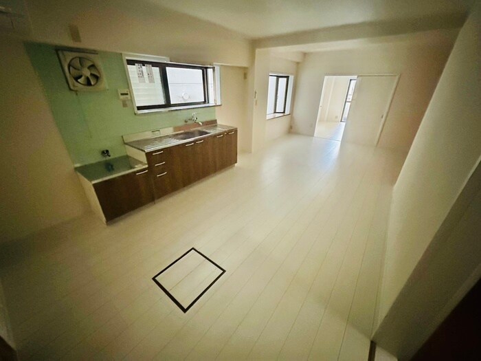 物件内観写真8　(居室)