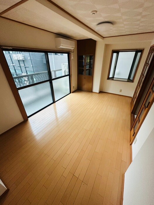 物件内観写真12　(居室)