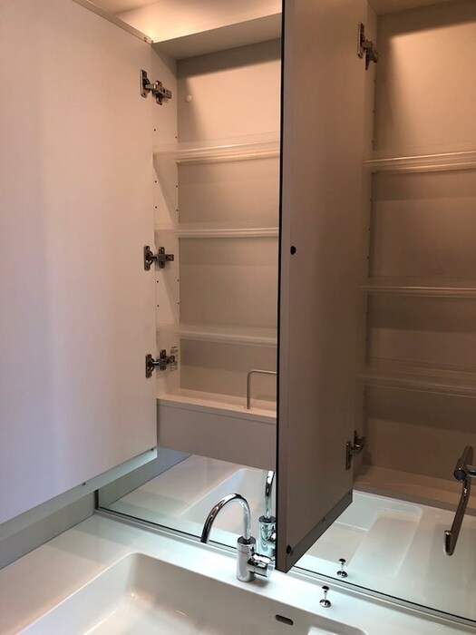 物件内観写真18　(収納)