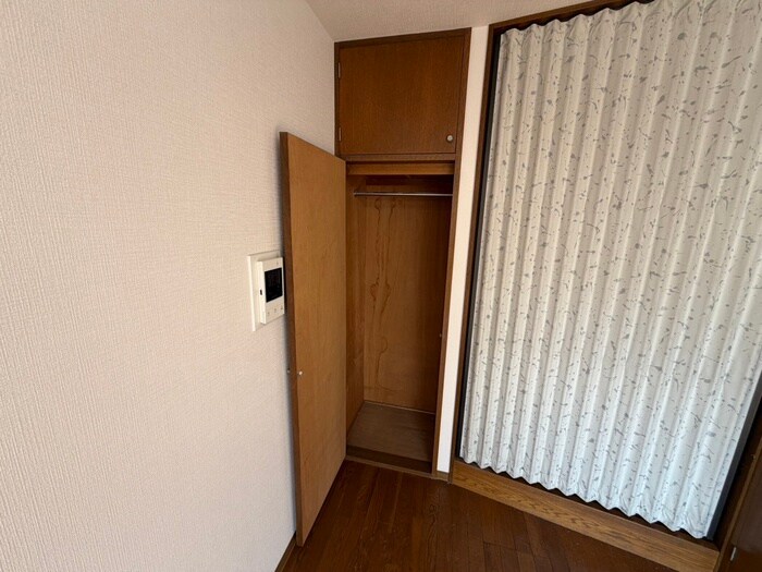 物件内観写真9　(収納)