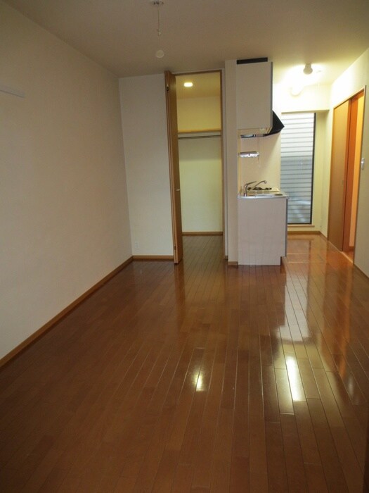 物件内観写真11　(居室)