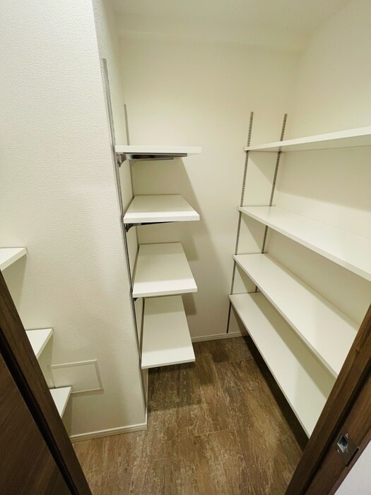 物件内観写真13　(靴箱)